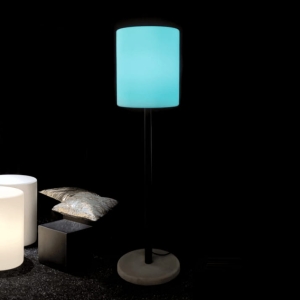 Biała lampa LED stojąca na nodze walec Micante Gioia Premium